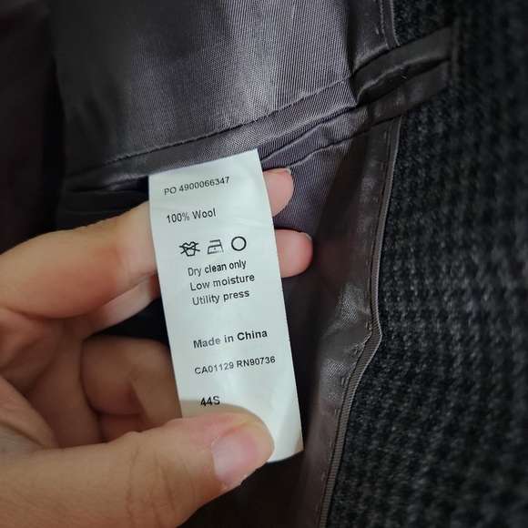 Calvin Klein Men's 100% Wool Classic Gray Blazer, Size 44S - Picture 10 of 11